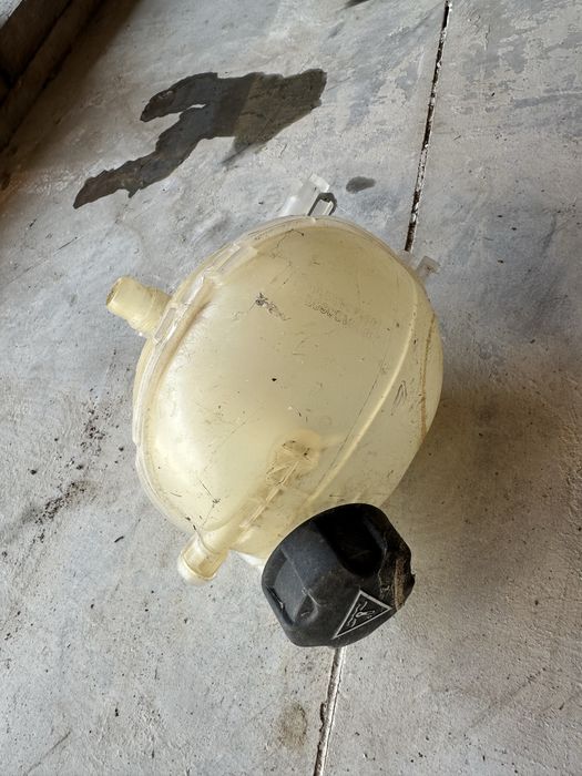 Vas expansiune / lichid racire motor / antigel Opel Mokka B