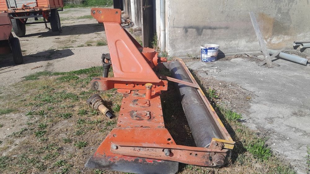 Vand fresa roter 2,4mt de lucru cu tavalug plin