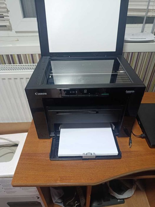 Срочно! Принтер-сканер Canon MF-3010 (3в1)