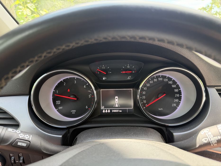 OPEL  ASTRA  K 2017