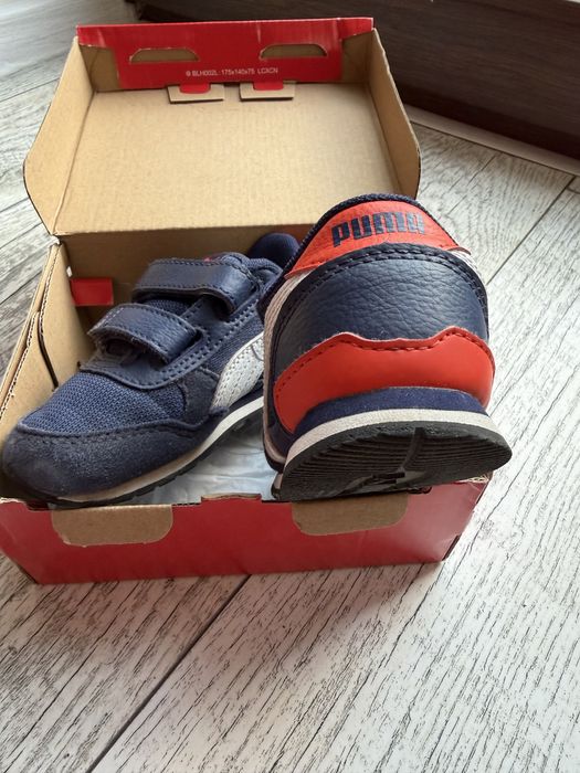 Pantofi sport Puma marimea 24