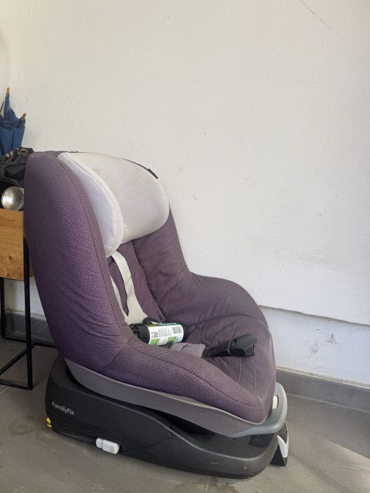 2 Scaune de Masina maxi cosi si unul Kinder Kraft