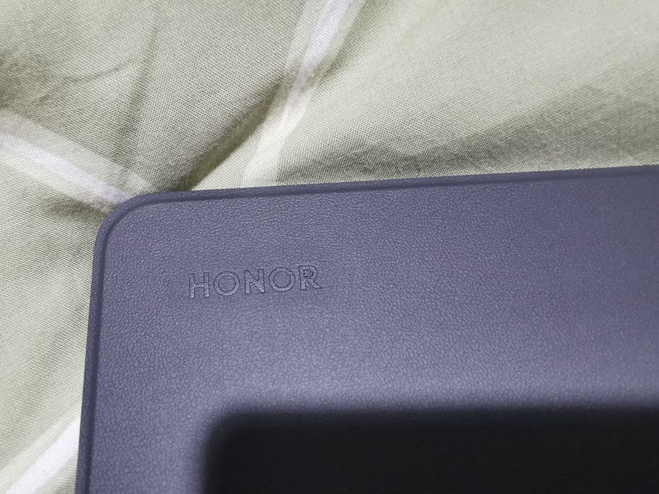 HONOR Pad X9 Smart BlueTooth keyboard