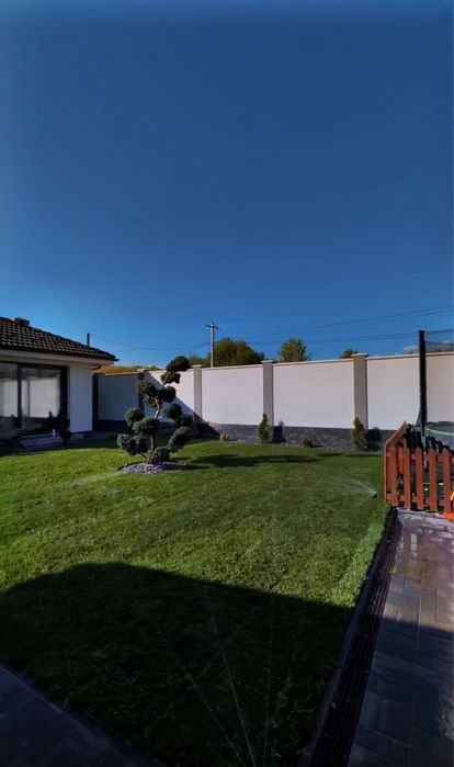 Amenajări grădini / Irigație / Plante / Pavaj -spatii verzi