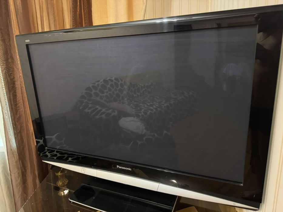 Продам телевизор плазму ,42 диагональ.б/у