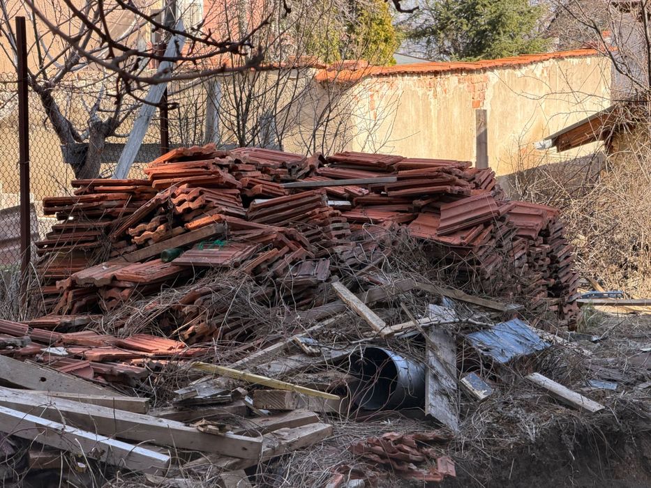 Тухли и керемиди