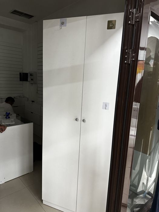 Мебель, витриеый шкаф