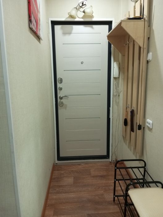 Продам 2 ку район Айгуль