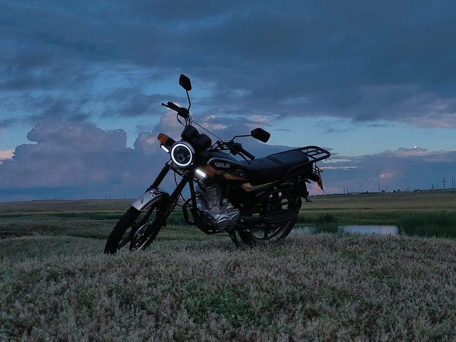 Продам мотоцикл SONLINK 150 кубов