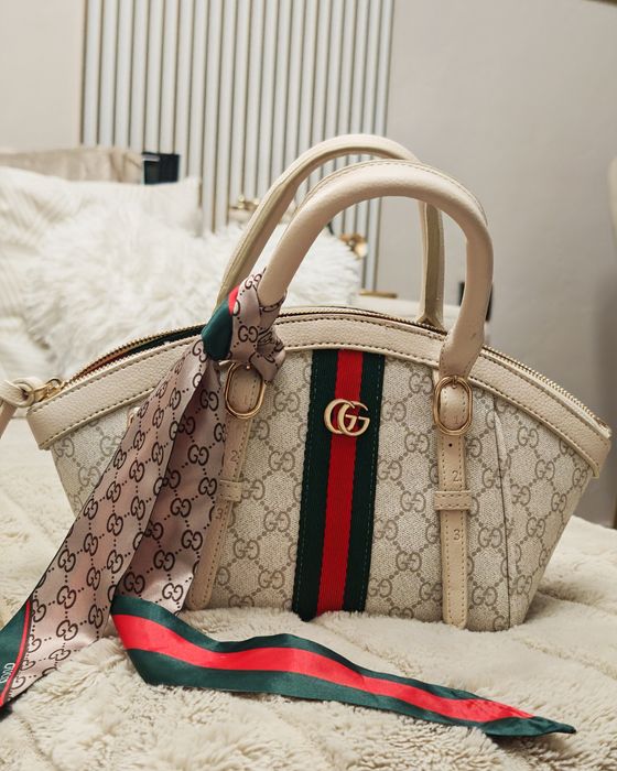 Дамска чанта Gucci