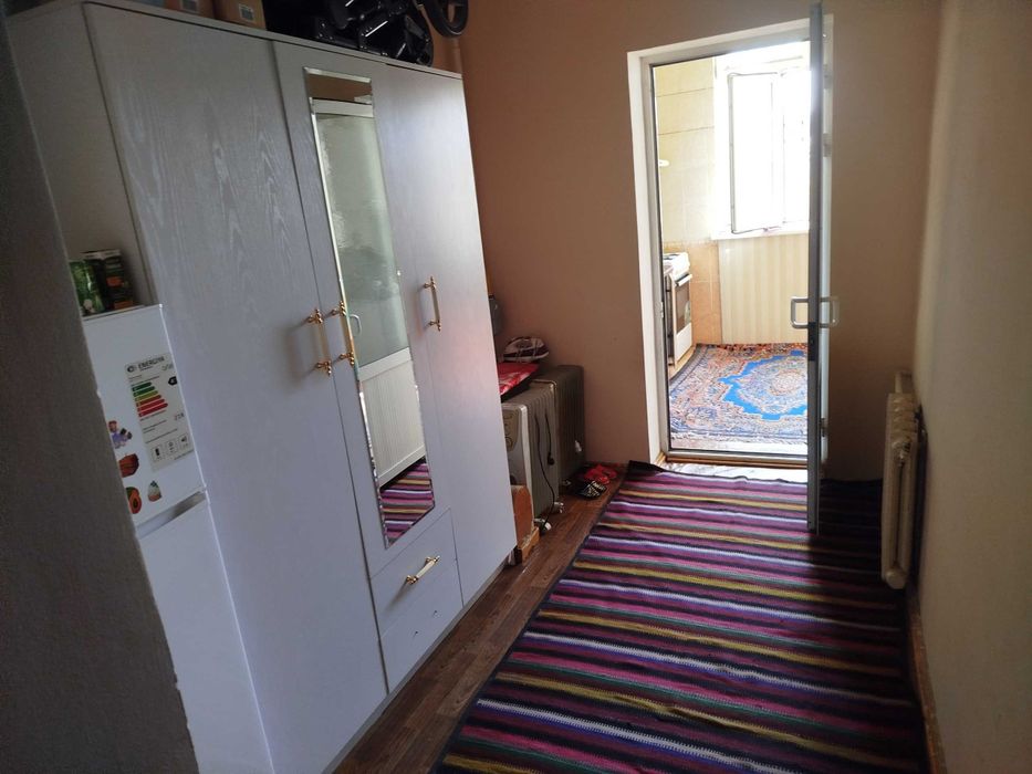 3 хонали 4этаж метрога якин