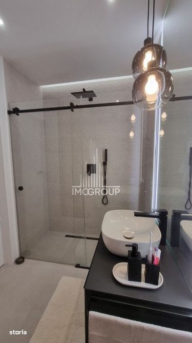 Apartament 3 camere | 2 bai | terasa | parcare | Zorilor | Azoria Frun