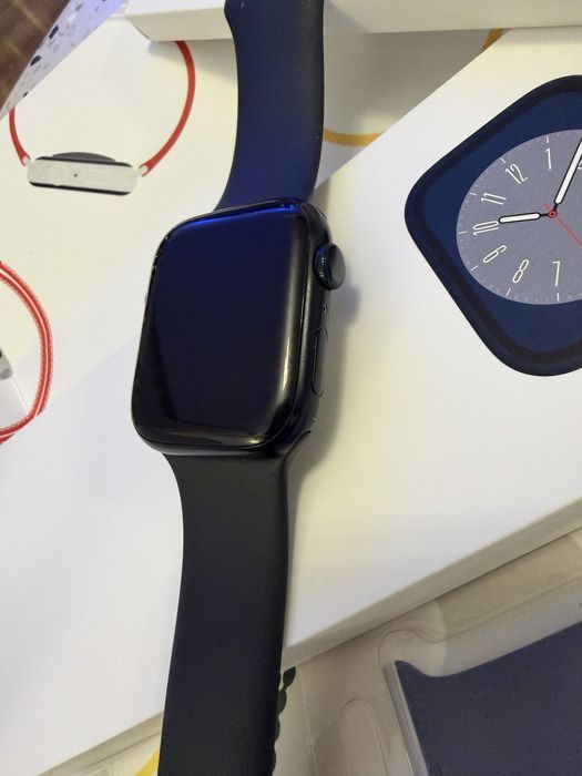 Apple Watch seria 8 44mm