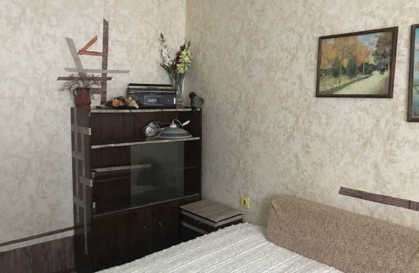 Дава се под наем Двустаен апартамент в Бургас, Братя Миладинови - 75 кв.м за 175 € - Снимка #2