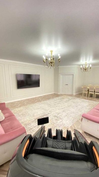 дом в жилом комплексе, видали?