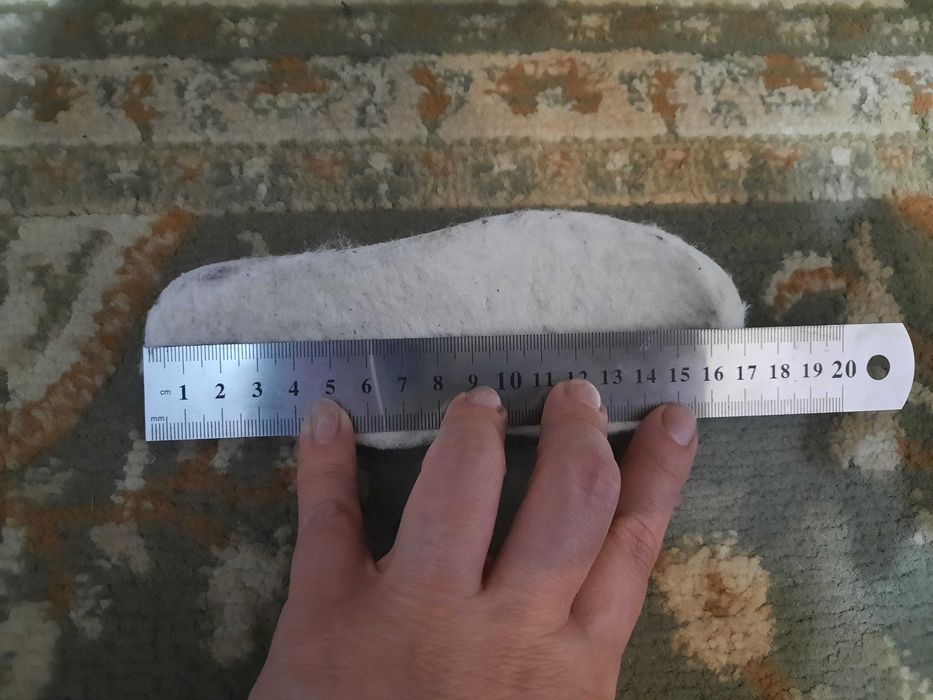 Продам сапожки детские