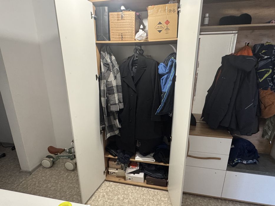 Продам красивую прихожку