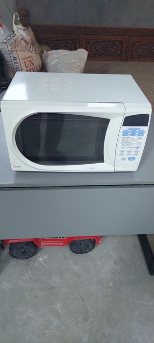 Lg mikrovolnovka sotiladi