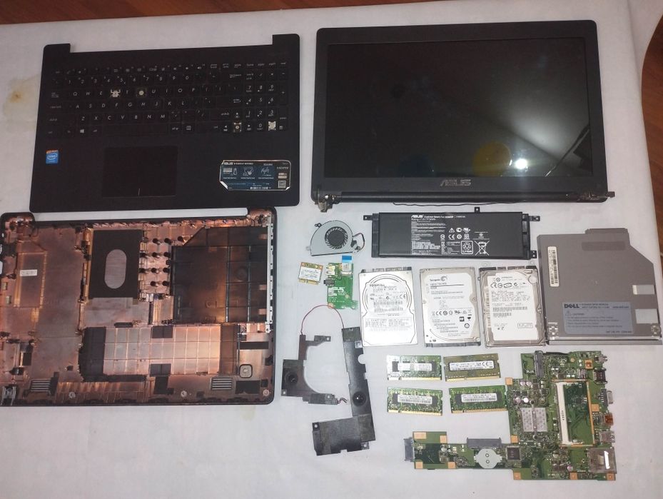 Dezmembrez Laptop Asus x553m îl dezmembrez
