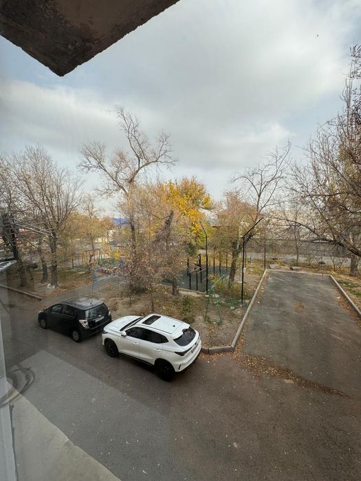 Сдам 2 ком квартиру в центре