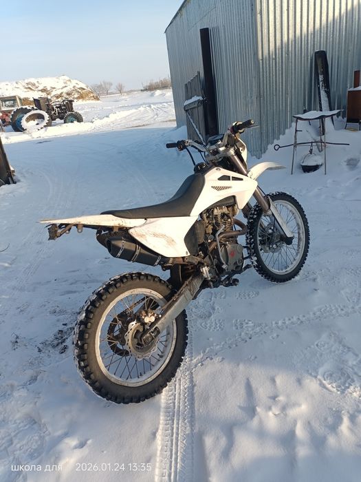 Продам мотоцикл эндуро