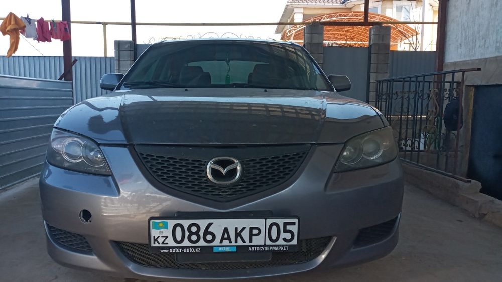 Продам авто Мазда 3