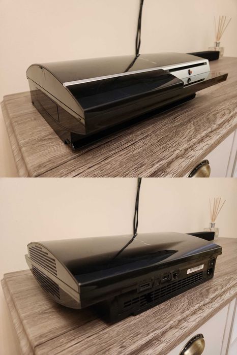 PlayStation 3 (PS3) 120GB (CECHL03) - Modat, Complet functional