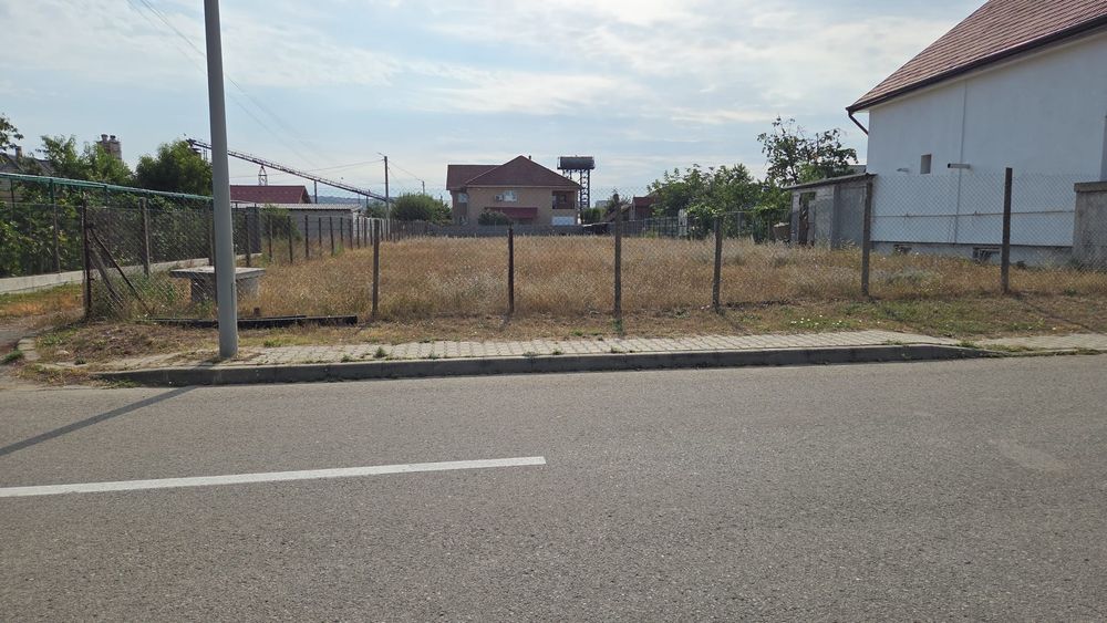 Teren intravilan zona rezidentiala