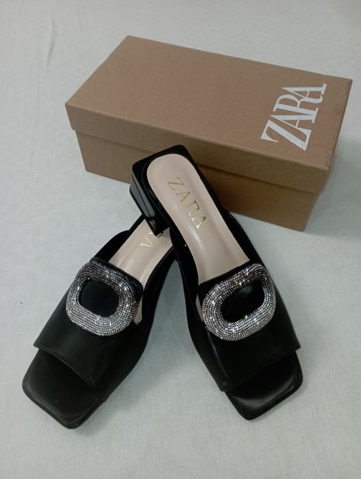 ZARA ayollar poyabzali