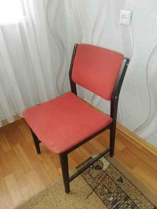 Мебель стулья ретро
