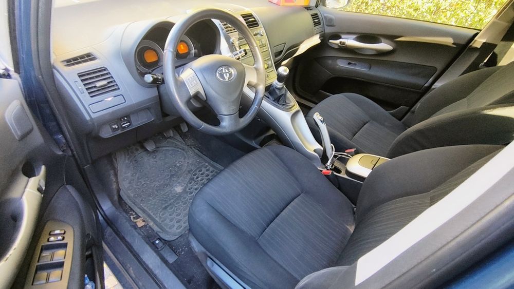 Toyota Auris 1.6