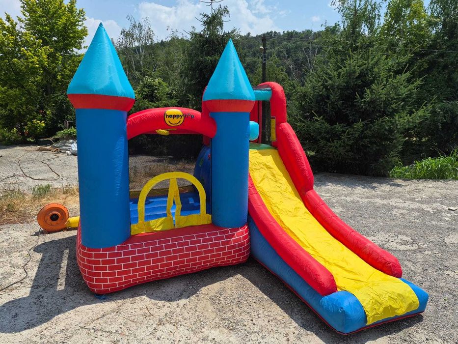 Vând castel gonflabil pentru copii