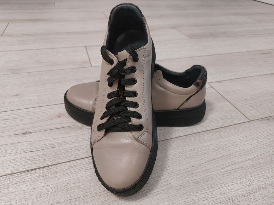 Сникърси Бианки 39 номер