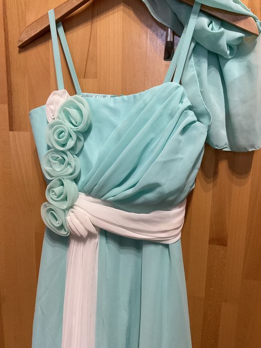 Рокля за повод,цвят мента ,размер М