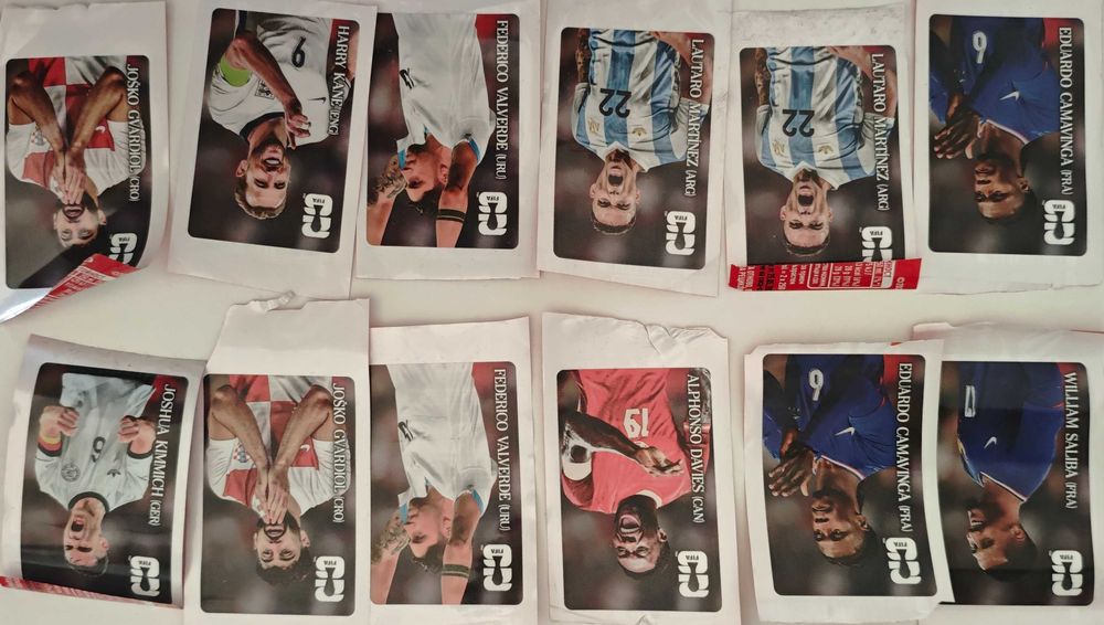 Разменям или продавам карти Panini World cup 2026 и Adrenalyn XL