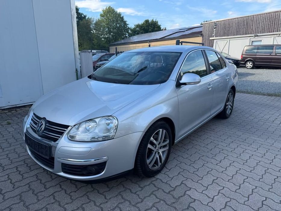 Fata / bot complet Vw Jetta motor 1.6 BSE