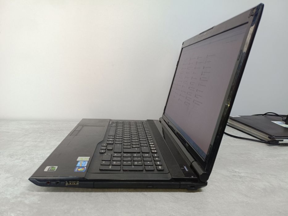 Продам ноутбук Fujitsu NH532