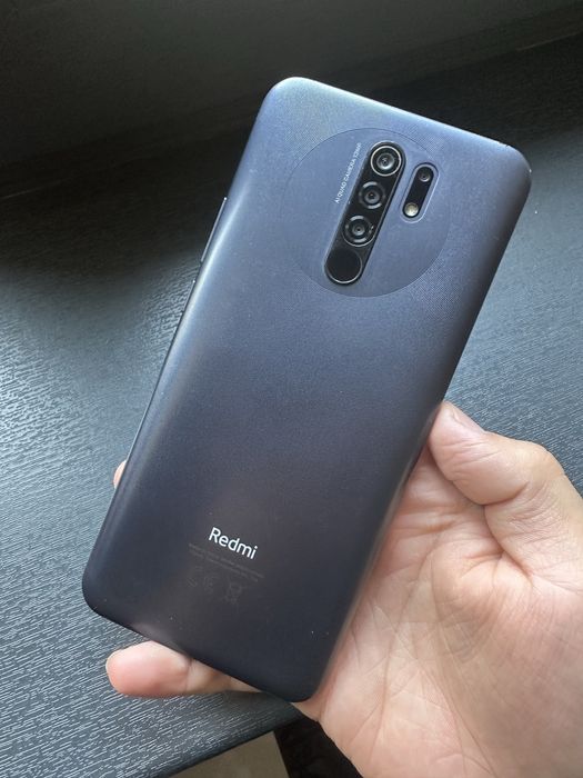 Redmi 9 bir qol ishlatilgan