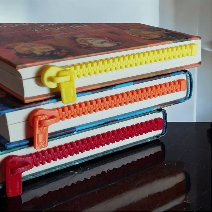 3 semn de carte - 20 lei