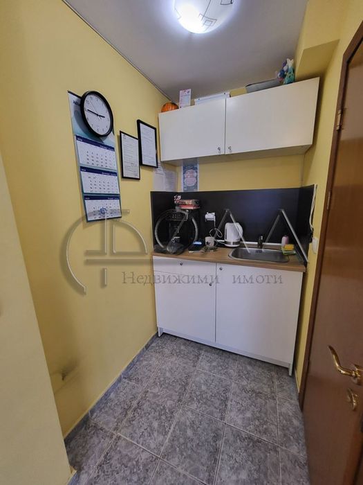 Дава се под наем Офис в София, Борово - 42 кв.м за 400 € - Снимка #8