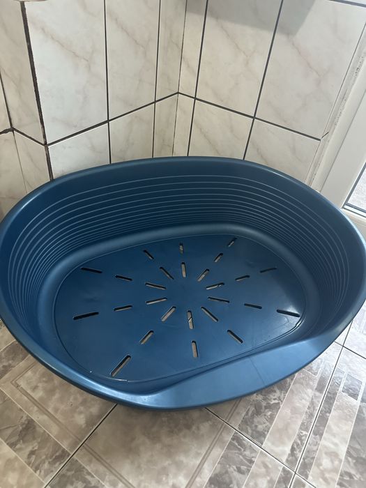 Coș/Pat câine.                   .