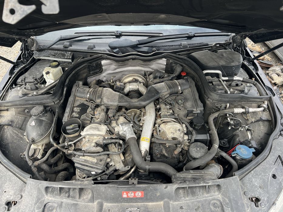 Мерцедес w204 2.5Cdi 204h.p