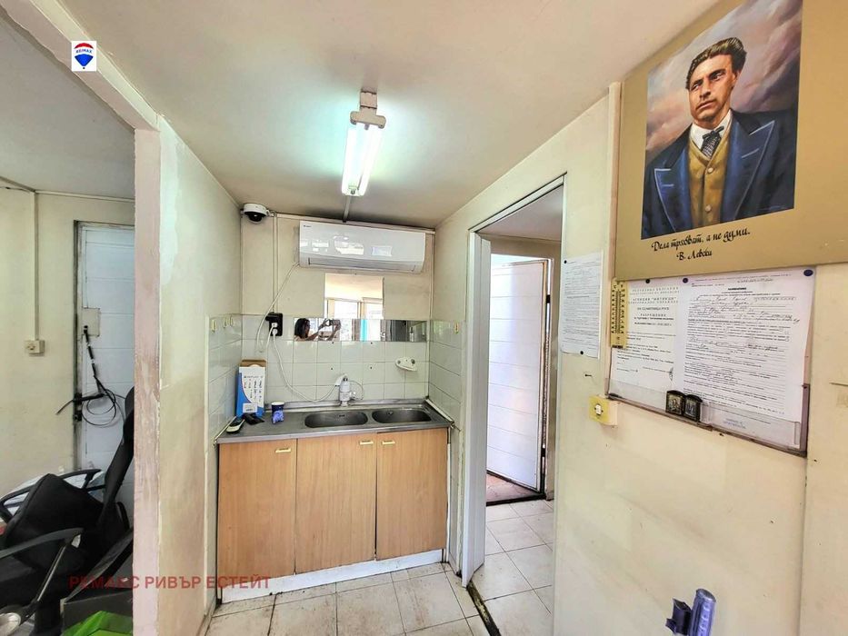 Продава се Магазин в Русе, Център - 24 кв.м за 430 €/кв.м - Снимка #7