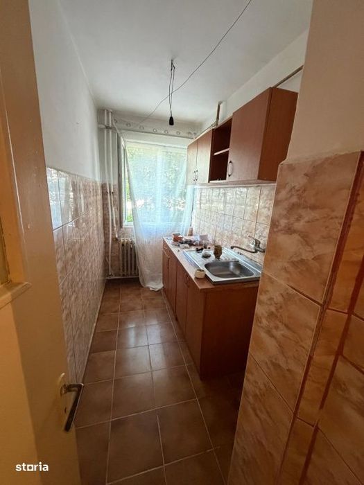 Apartament 2 camere, 40 mp, zona Craiovita