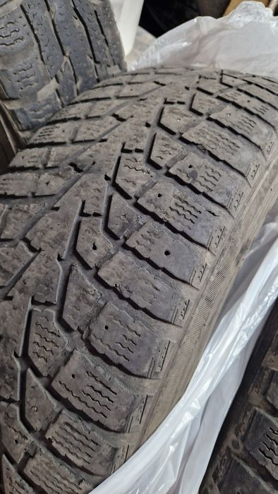 Продам шины на лето