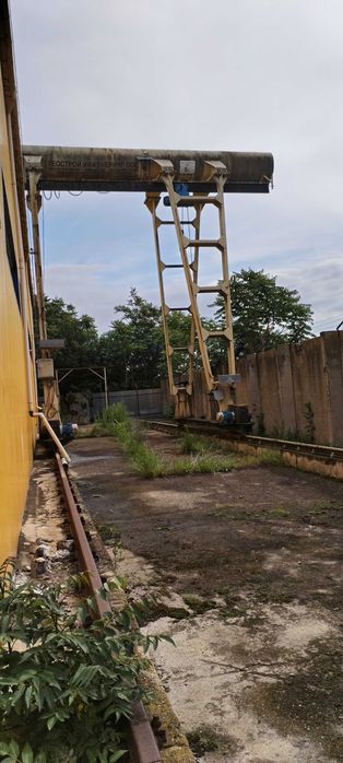 Дава се под наем Промишлена сграда в Стара Загора, Три чучура - юг - 421 кв.м за 1632 € - Снимка #3