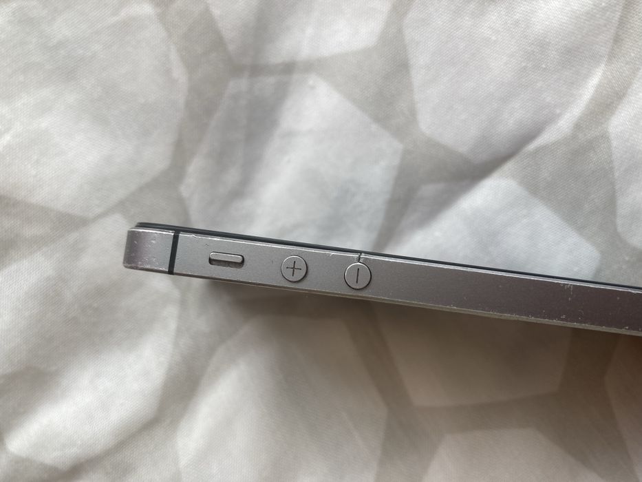 Iphone 5 S baterie 91% . Colectie.