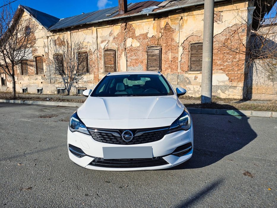 Opel Astra benzina 2021