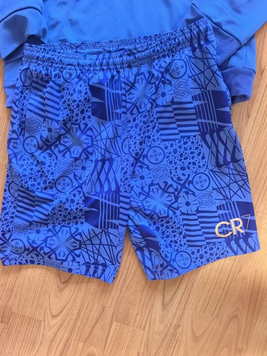 Комплект на CR7 спортен комплект