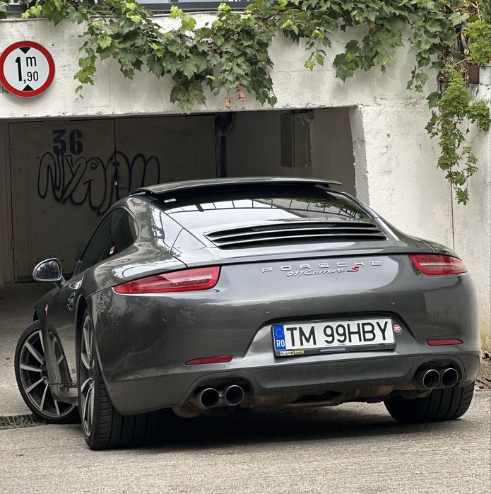 Porsche 911 Carrera S